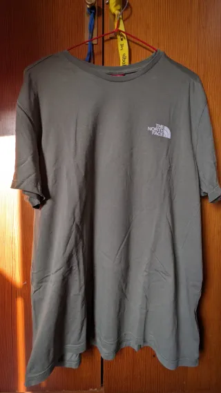 Camiseta The North Face Verde