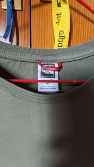 Camiseta The North Face Verde