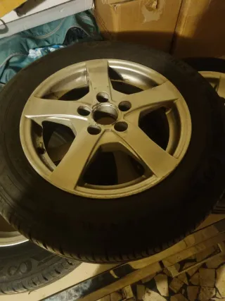 Volkswagen Polo 2015