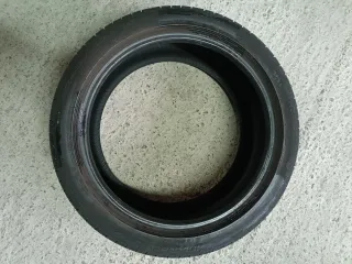 Neumáticos 245/40 R18 97Y