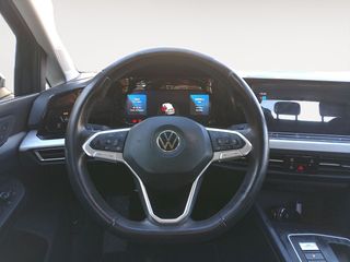 Volkswagen Golf Life Business
