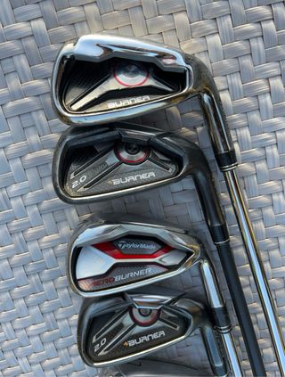 Golf Hierro 7 TaylorMade Burner 2.0 M2 SIM Stealth