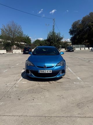 Opel Astra 2012