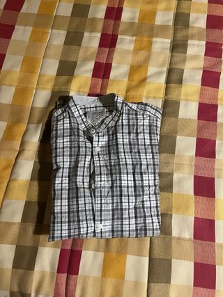 Ropa de hombre varia.