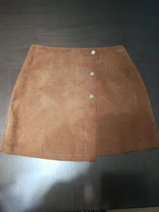 Varias prendas de mujer