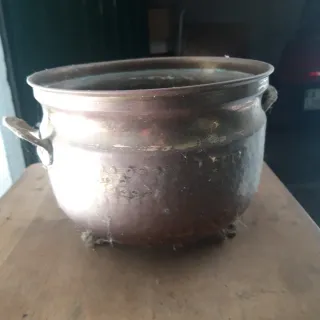 Fioriera in rame porta vasi