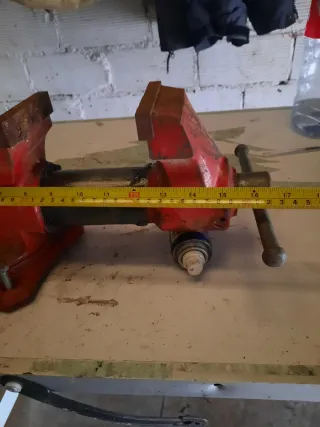 Tornillo de banco YORK