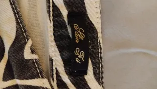 Pantalón estampado cebra