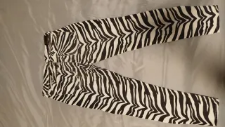Pantalón estampado cebra