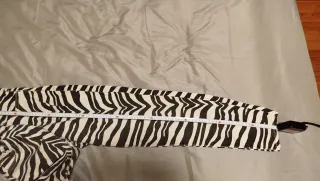 Pantalón estampado cebra