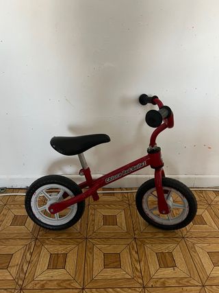 Bicicleta sin pedales roja Chicco Red Bullet
