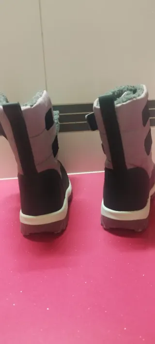 Botas de nieve para niña