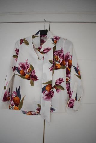 Blusa Georges Rech de flores