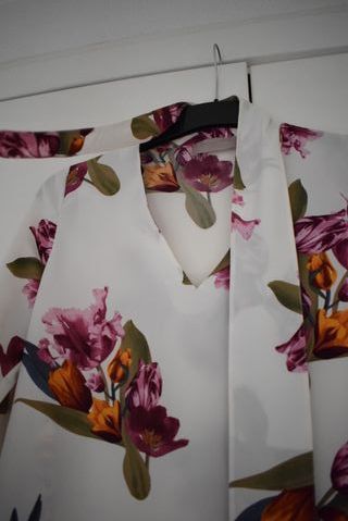 Blusa Georges Rech de flores