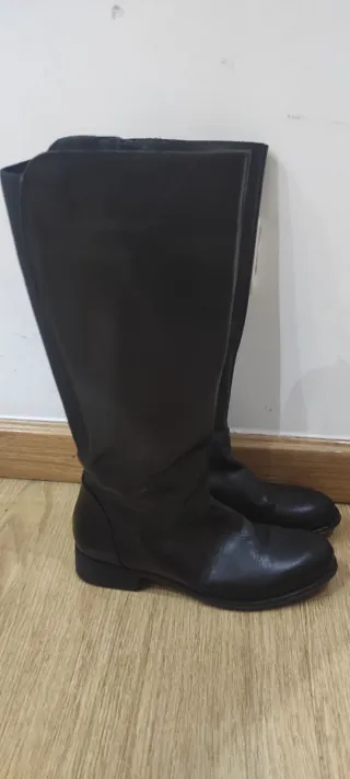 Botas altas negras