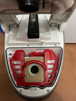 Aspiradora Nilfisk Select Blanca