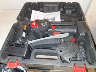 Mini sierra eléctrica de litio