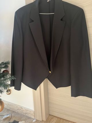 Blazer donna elegante con bottone dorato