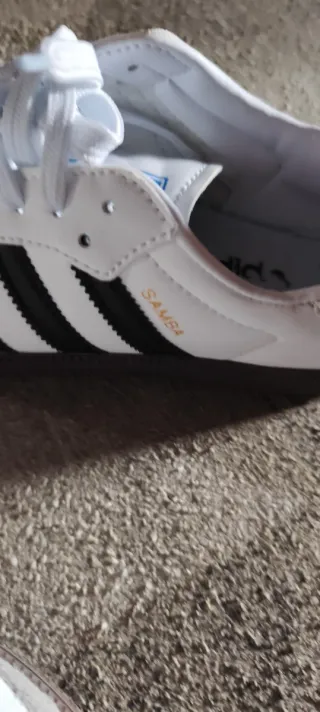 Zapatillas parecidas a las Adidas Samba