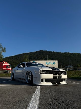 Dodge Challenger 2020