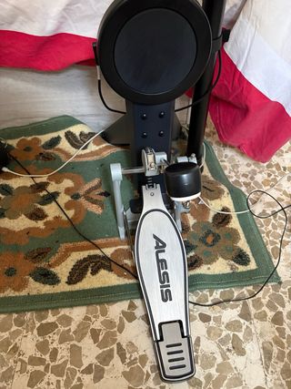 Batería Electrónica Alesis Nitro Max