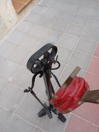 Conjunto de chimenea de metal negro