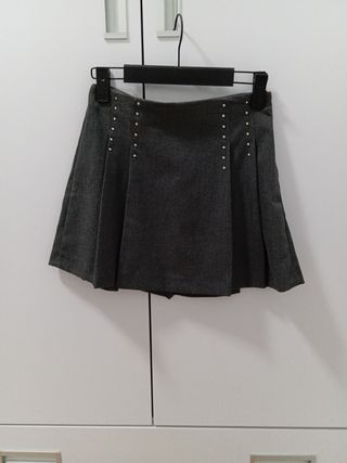 Falda Zara gris talla 11-12