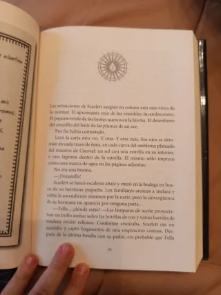 Caraval (Planeta Internacional) (Spanish Edition)