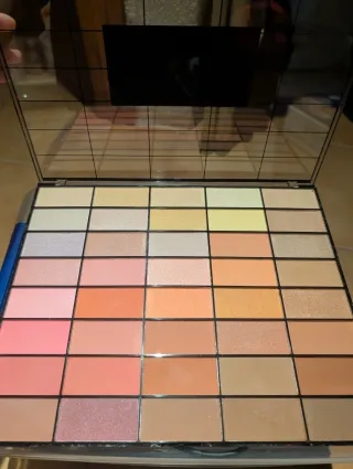 Makeup Revolution Palette Trucchi Colour Spectrum