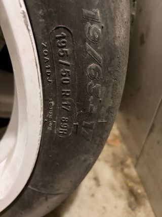 Neumático Michelin Competición 17