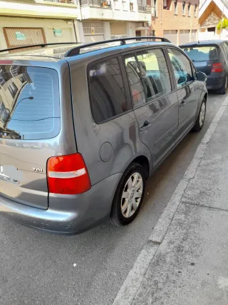 Volkswagen Touran 2004