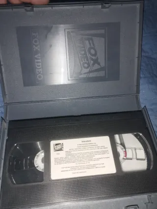 VHS Intruders Sci-Fi Terror Español