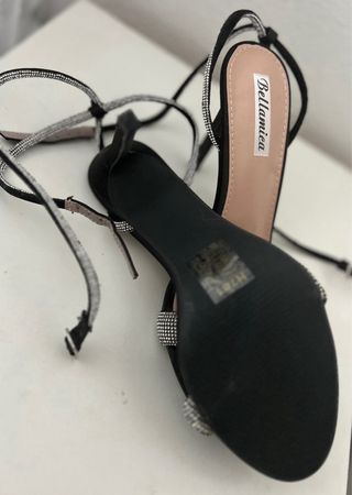 Sandalias Bellamica tacón alto pedrería