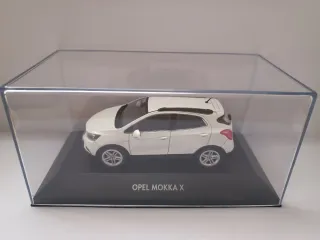 Maqueta Opel Mokka X escala 1/43 iScale