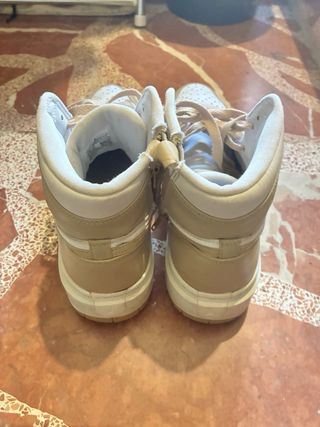 Nike Air Jordan 1 Beige Talla 43