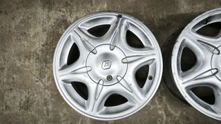 Llantas Renault Laguna 1 fase 2 (1999)