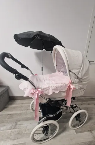 Carrinho de bebé Bébécar branco