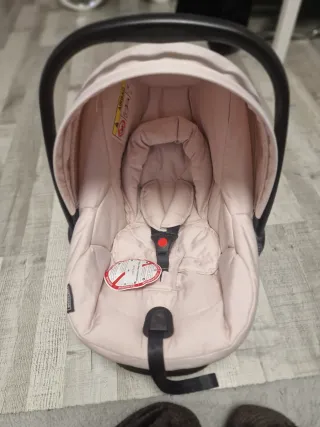 Carrinho de bebé Bébécar branco