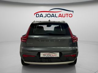 Volvo XC40 2.0 D3
