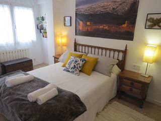 2 LAMPARAS VINTAGE DE MESILLA DE PAPEL CON TIRADOR