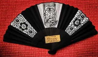 Abanico pintado a mano