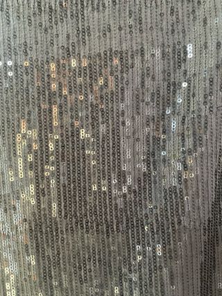 Vestido lentejuelas palabra de honor gris