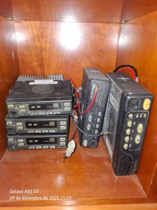 EMISORAS KENWOOD, MOTOROLA