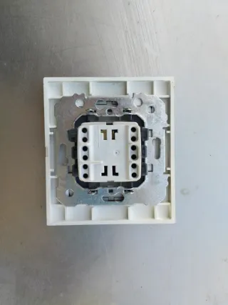 Interruptor BJC Gris