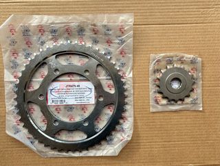 Corona y piñón Yamaha R6 02-05