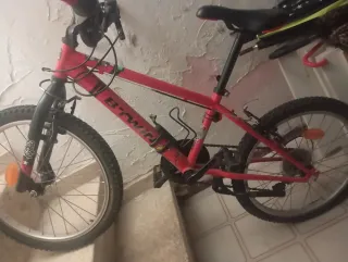 Bicicleta infantil Spiderman azul y rosa