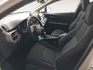 Toyota C-HR Hybrid Active