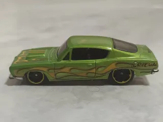 Hot Wheels Plymouth Hemi Cuda 2006 Verde