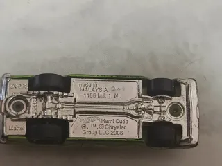 Hot Wheels Plymouth Hemi Cuda 2006 Verde