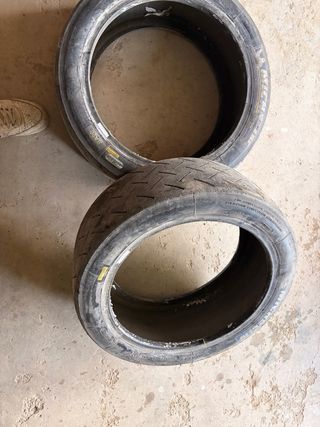 Neumáticos Michelin Competición 17